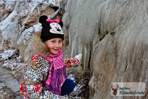 Unsere Bergbäche gefrieren zu Eiswänden